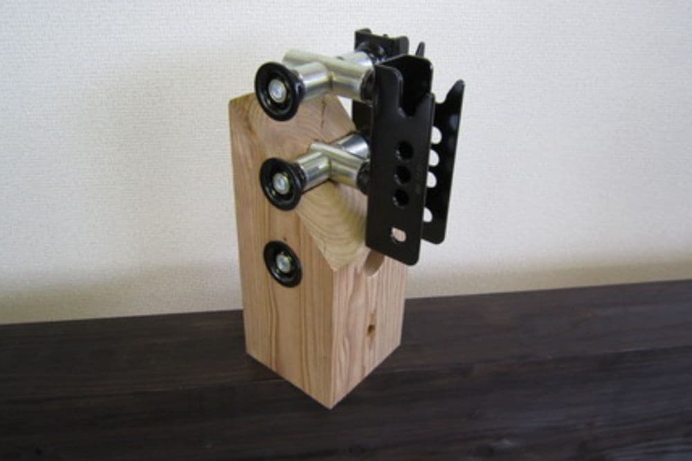 モッケン金物